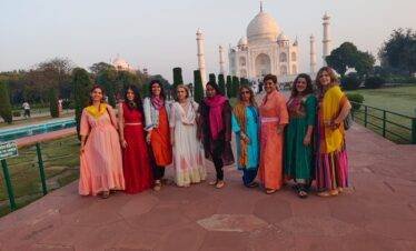 How to book a solo women travel - My Lady Trip