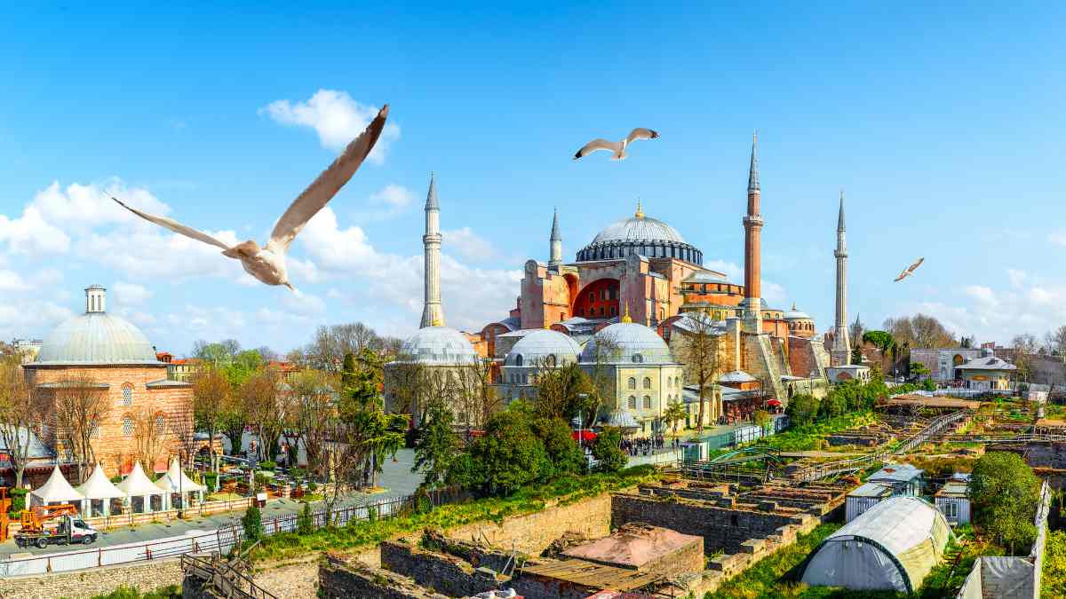 Istanbul & Cappadocia Among Women